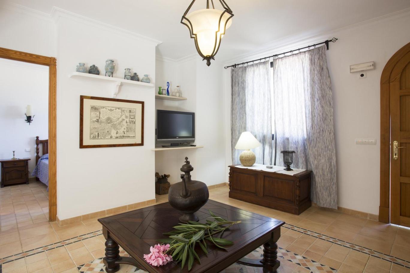 Villa With Private Mountain Ideal Runners Trailers Near Beach Approx 5 Min Walking Beach,Property Belong Puerto Pollensa Villas And Apartments Eksteriør bilde