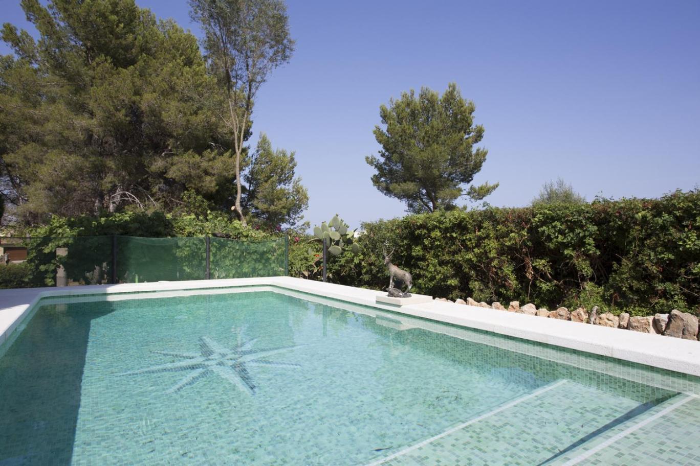 Villa With Private Mountain Ideal Runners Trailers Near Beach Approx 5 Min Walking Beach,Property Belong Puerto Pollensa Villas And Apartments Eksteriør bilde