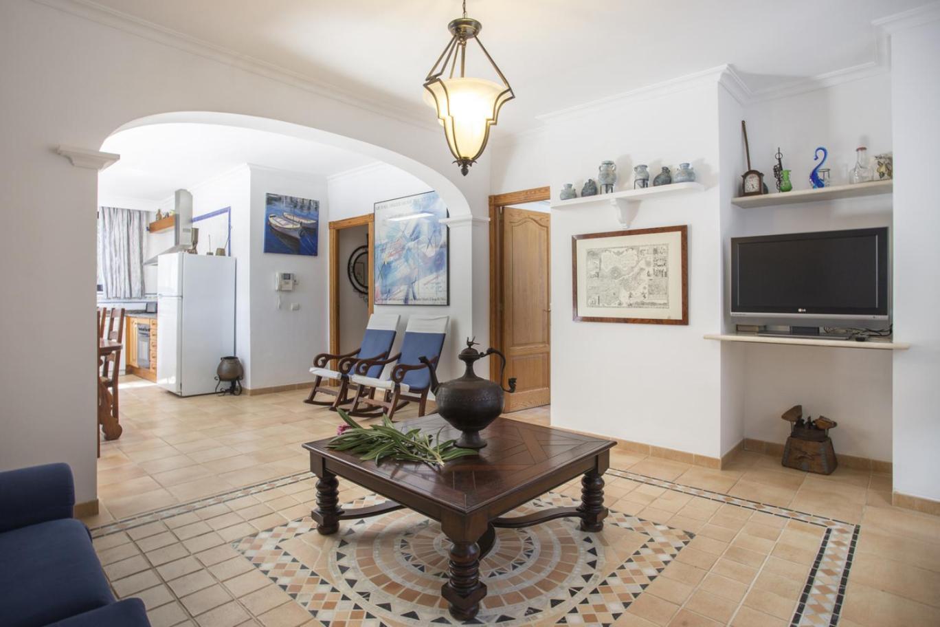 Villa With Private Mountain Ideal Runners Trailers Near Beach Approx 5 Min Walking Beach,Property Belong Puerto Pollensa Villas And Apartments Eksteriør bilde